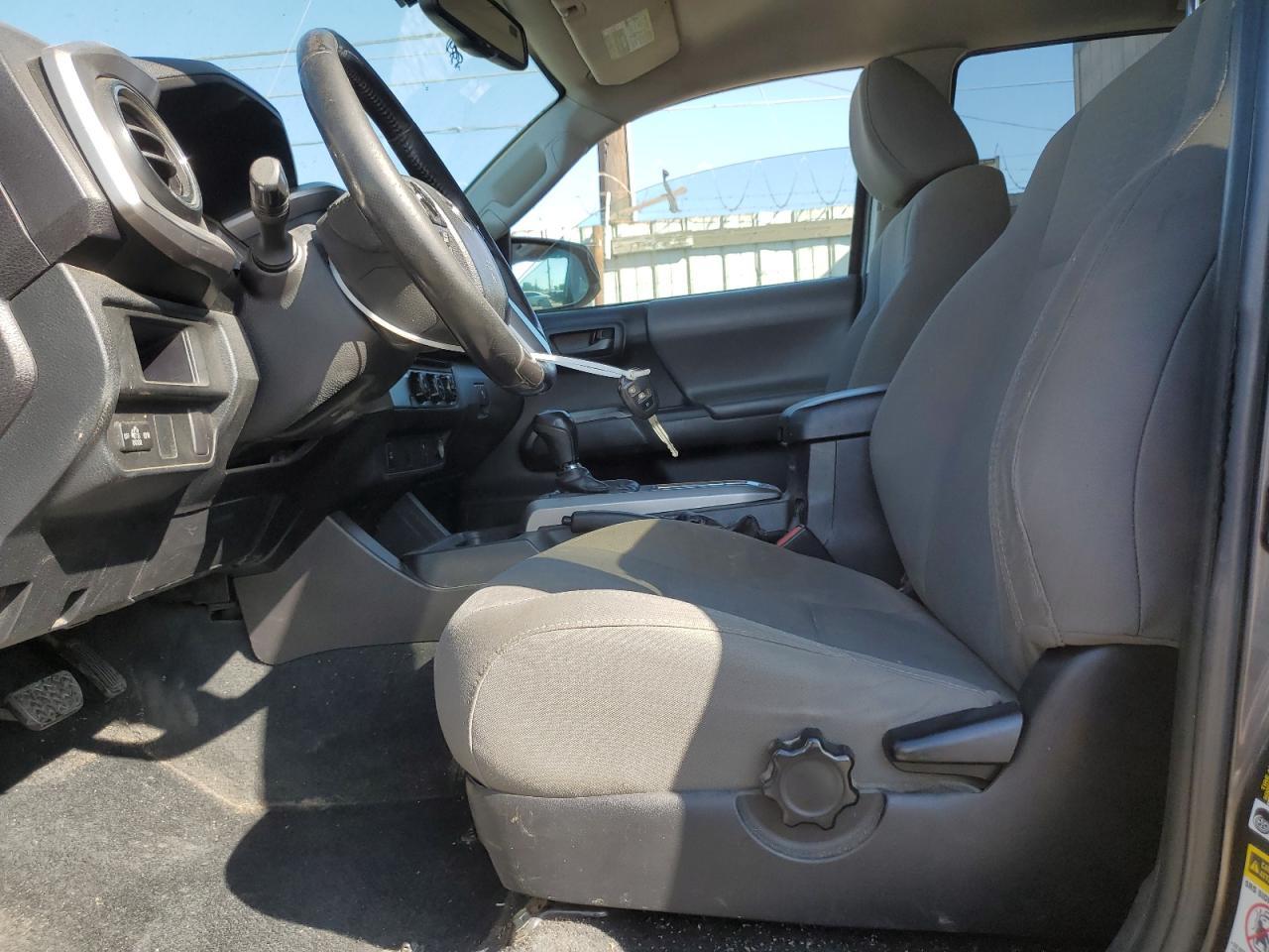 2016 TOYOTA TACOMA