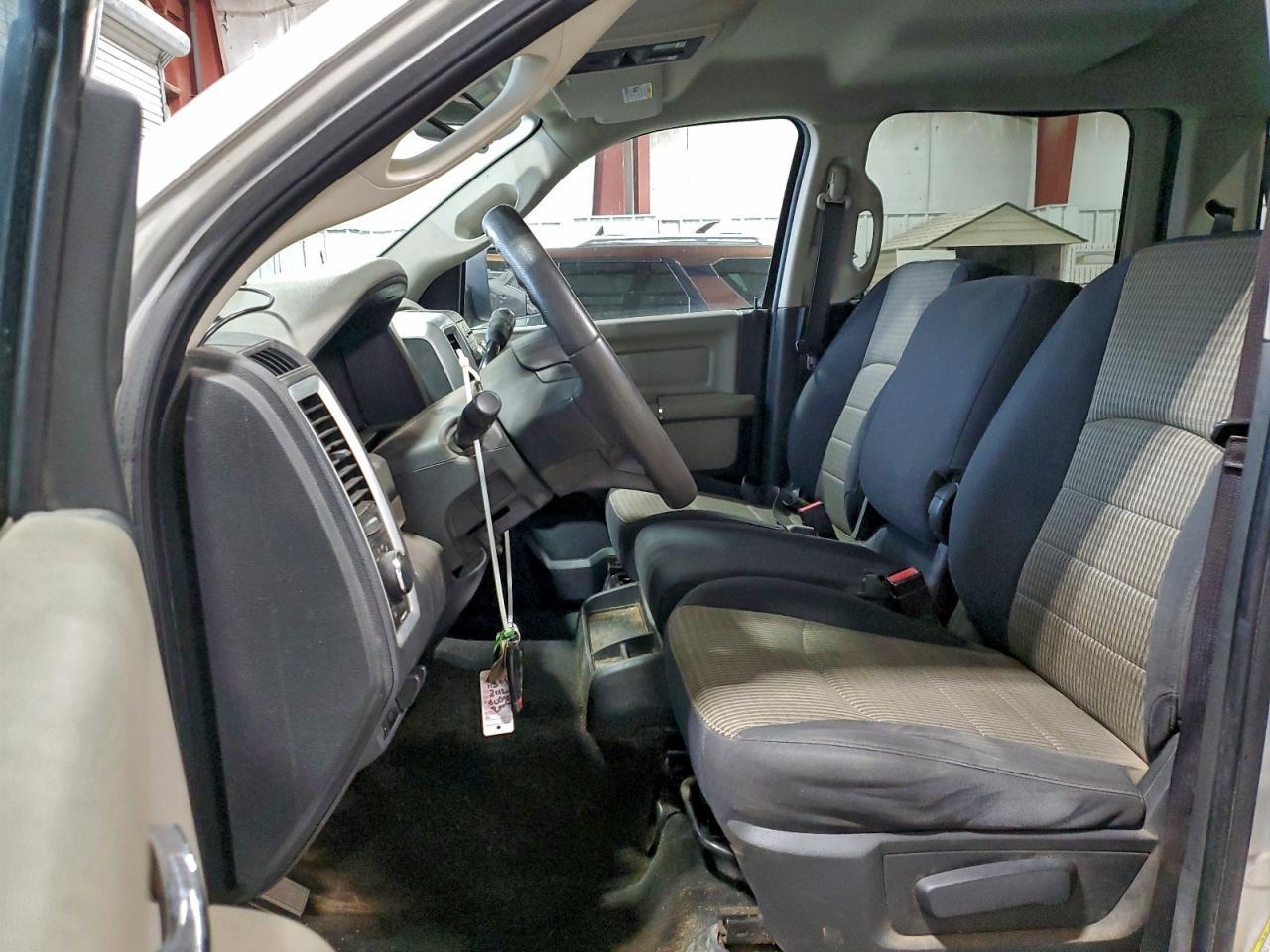 2012 DODGE Ram 2500