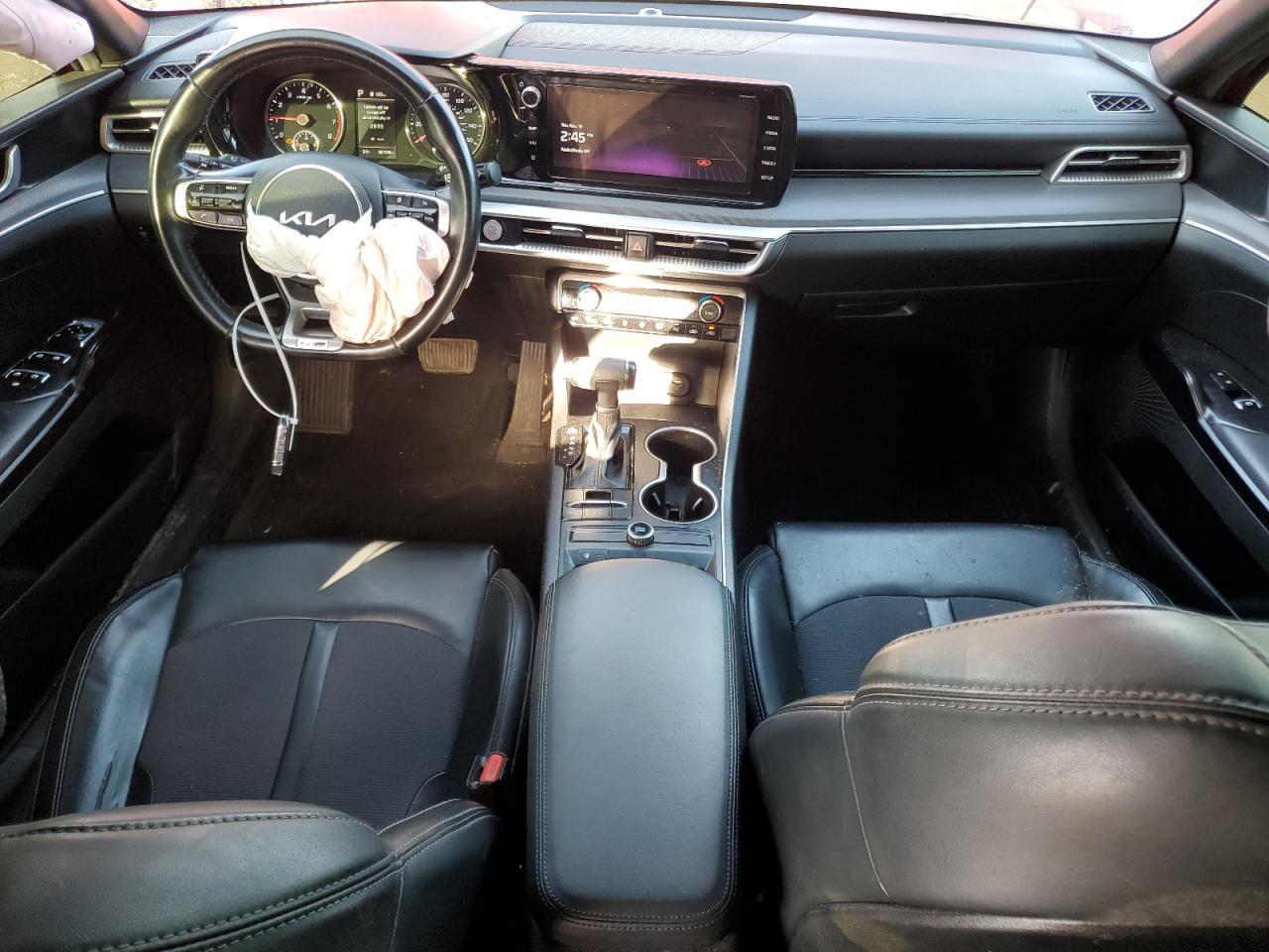 2022 KIA K5