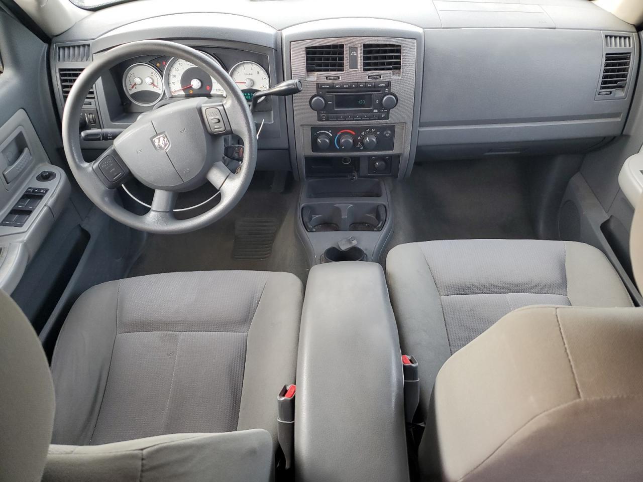 2006 DODGE Dakota