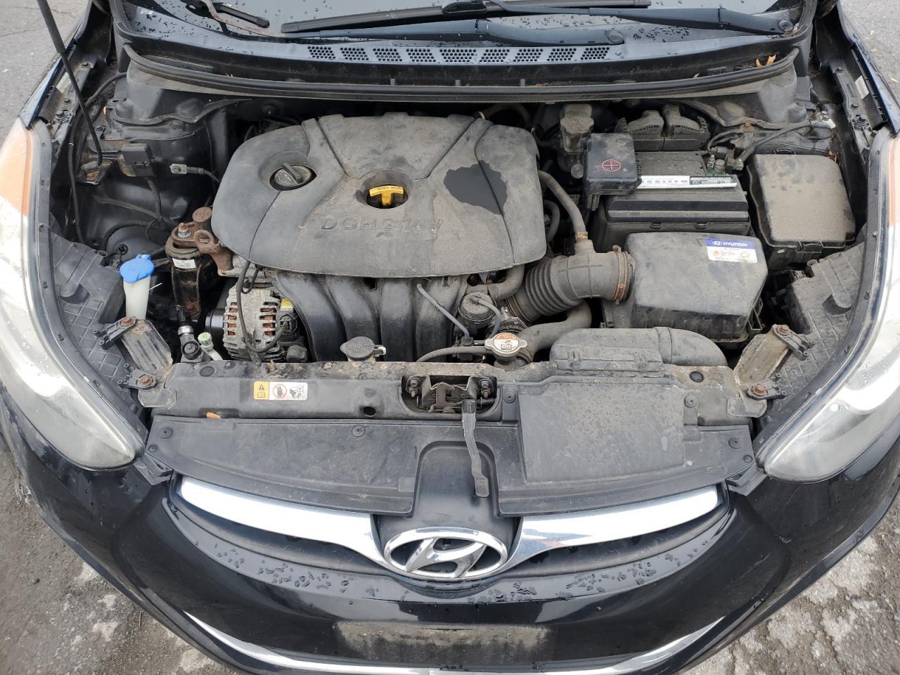 2012 HYUNDAI ELANTRA