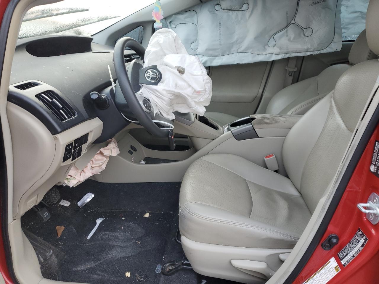 2015 TOYOTA PRIUS