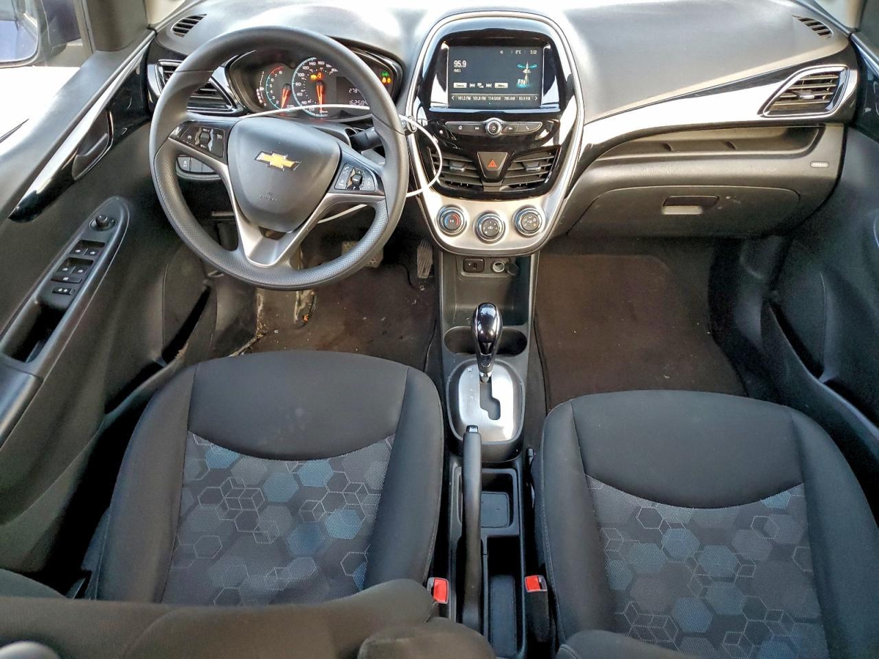 2017 CHEVROLET Spark