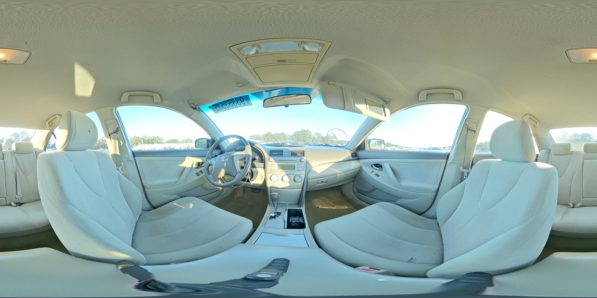2011 TOYOTA CAMRY