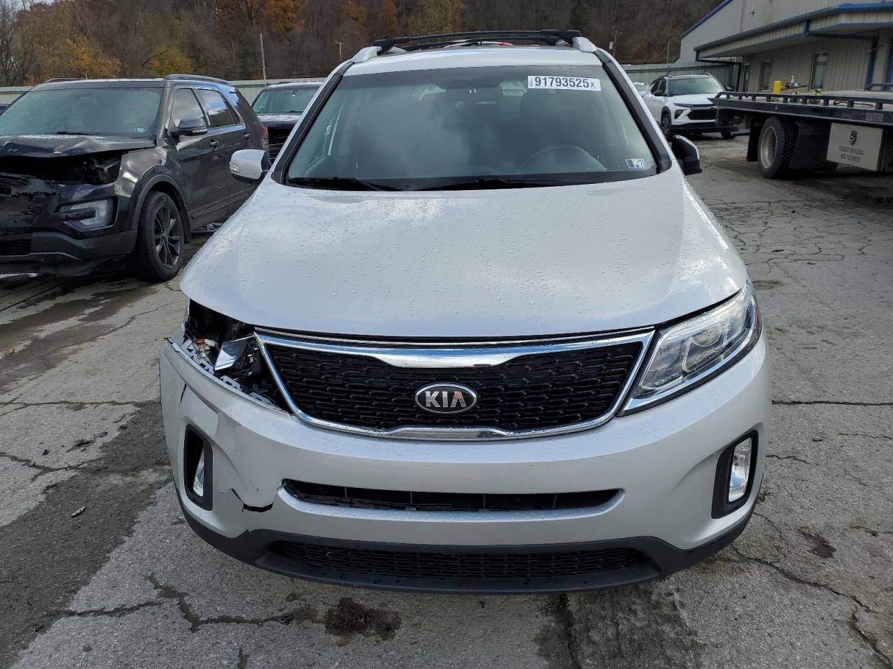 2015 KIA SORENTO