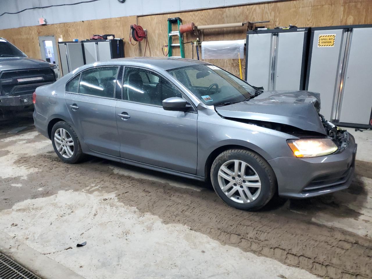 2018 VOLKSWAGEN JETTA
