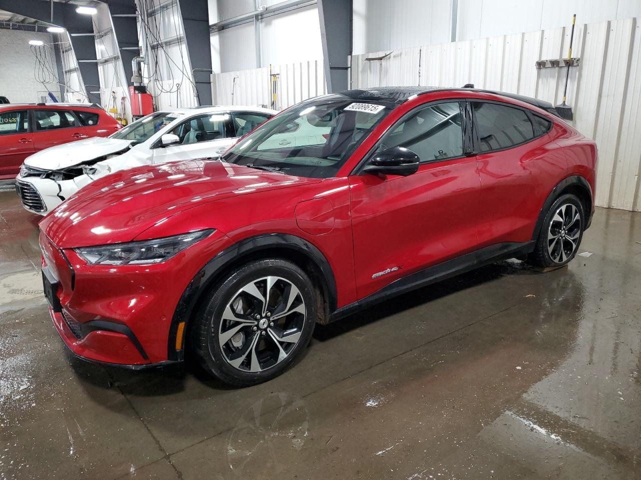 2022 FORD Mustang Mach-E