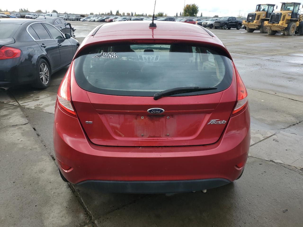 2011 FORD Fiesta