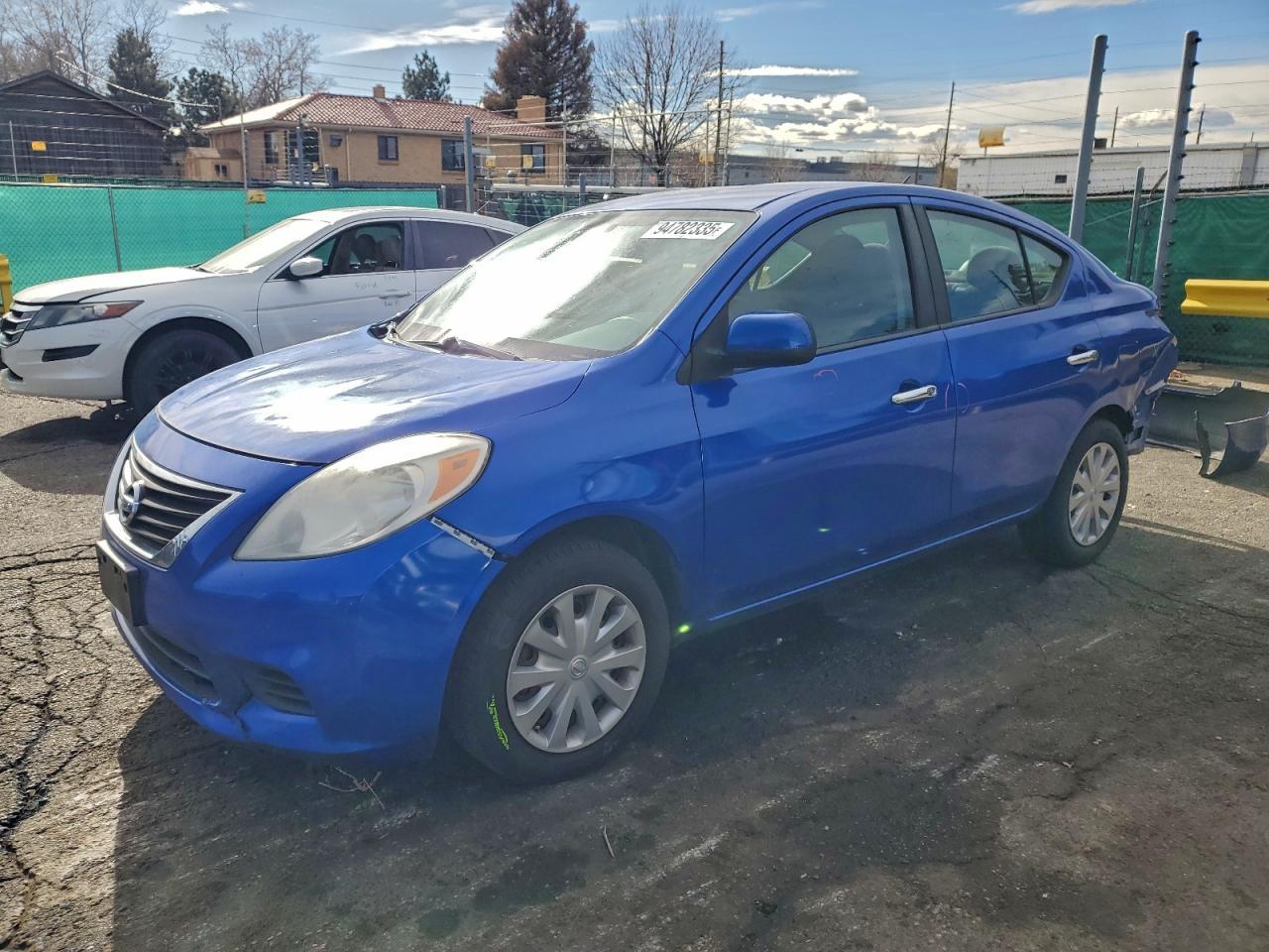 2012 NISSAN VERSA