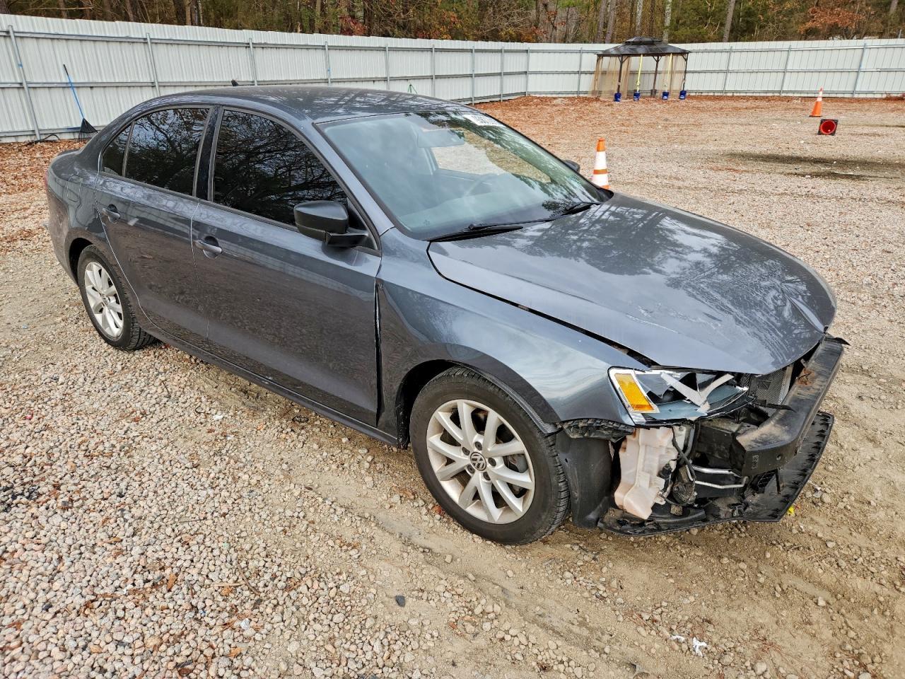 2015 VOLKSWAGEN JETTA