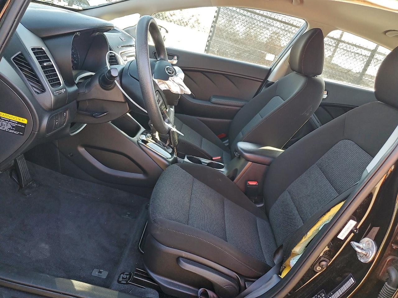 2017 KIA FORTE