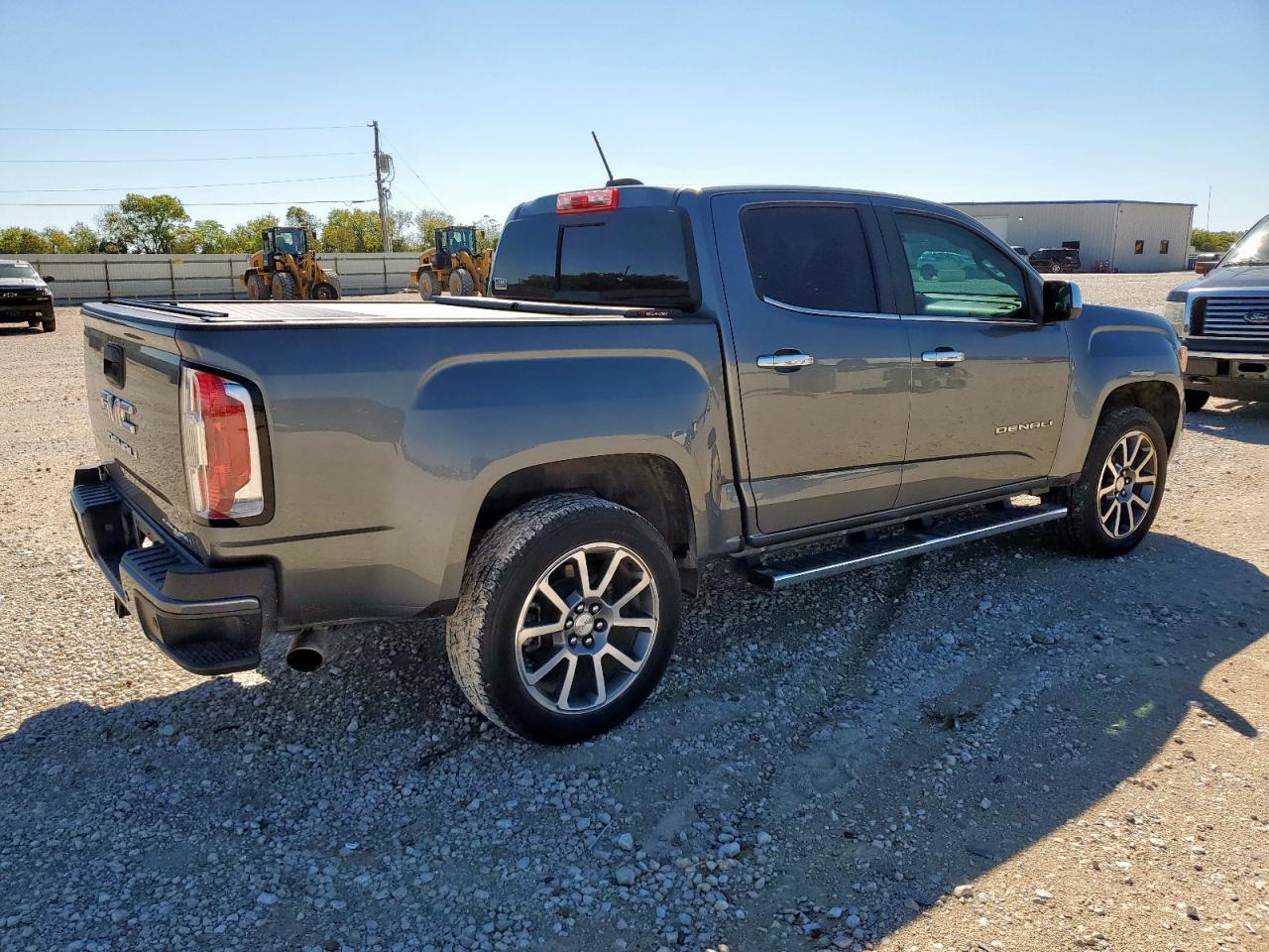 2022 GMC CANYON