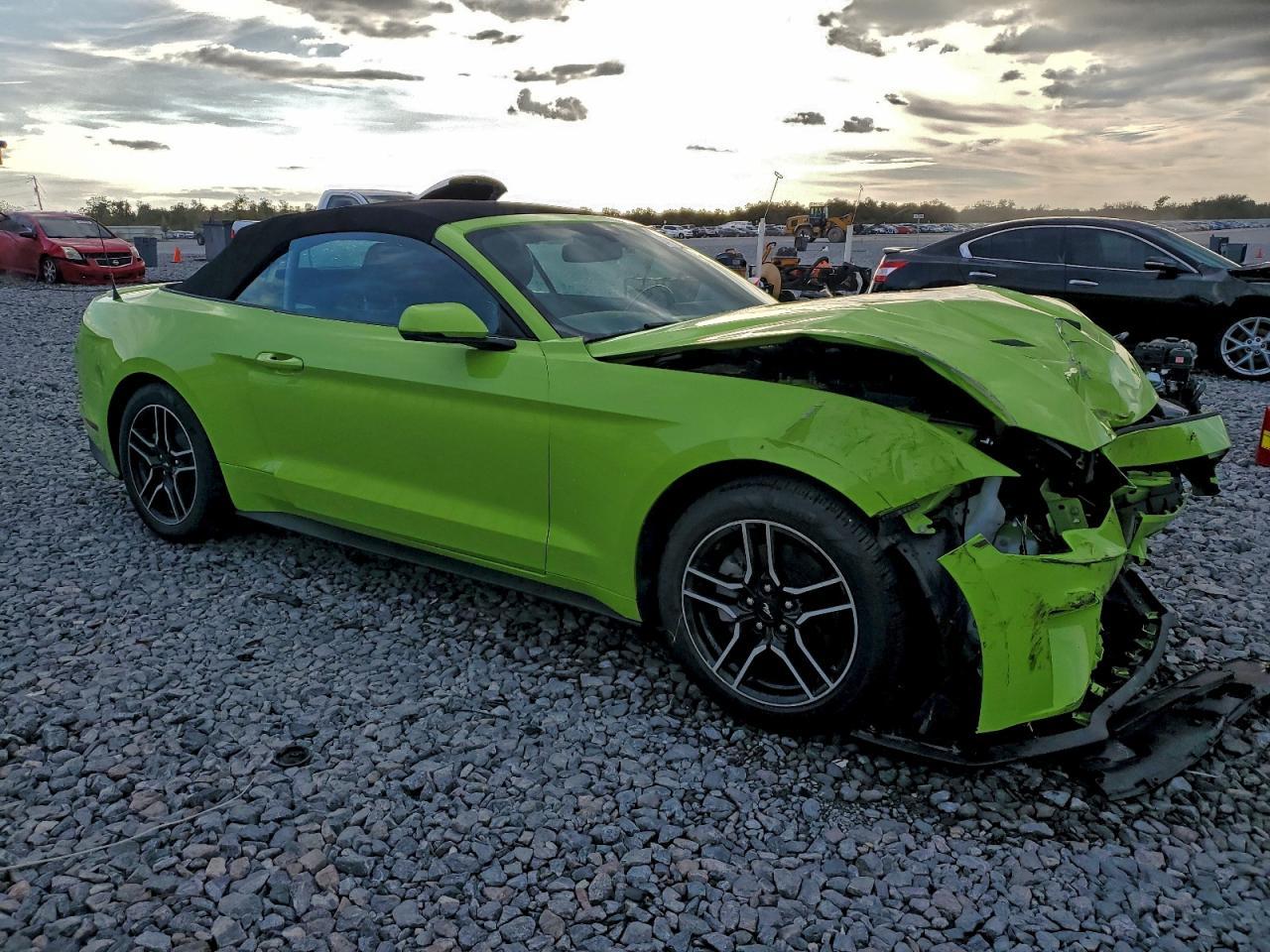 2020 FORD MUSTANG