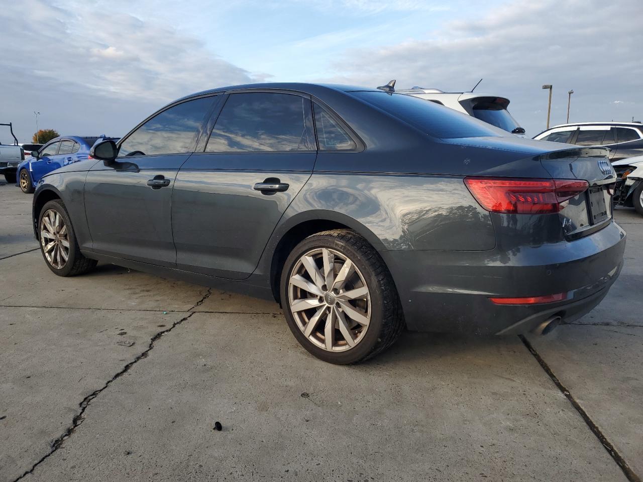 2017 AUDI A4