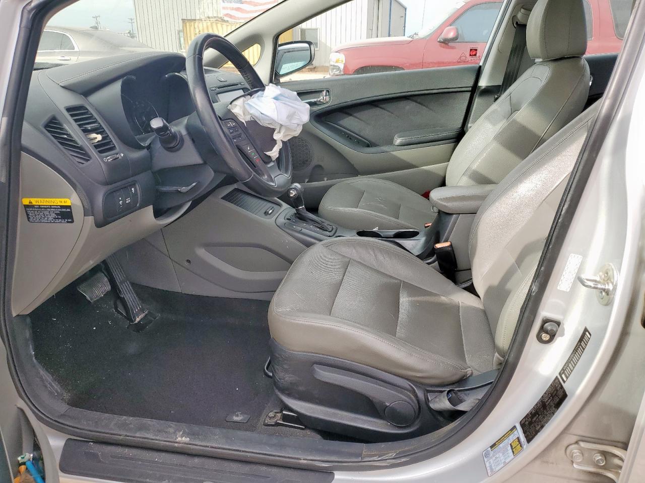 2016 KIA FORTE
