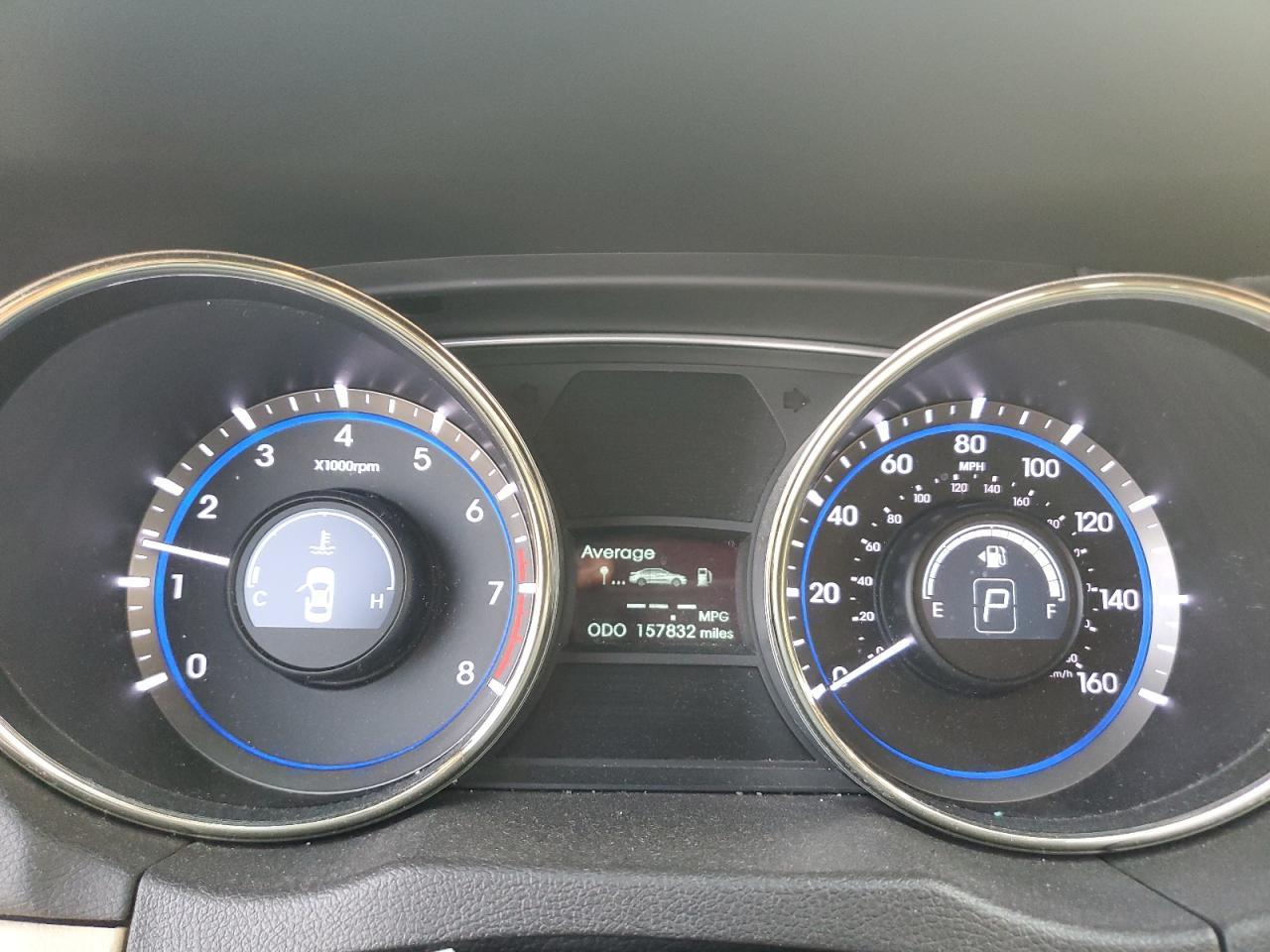 2011 HYUNDAI SONATA