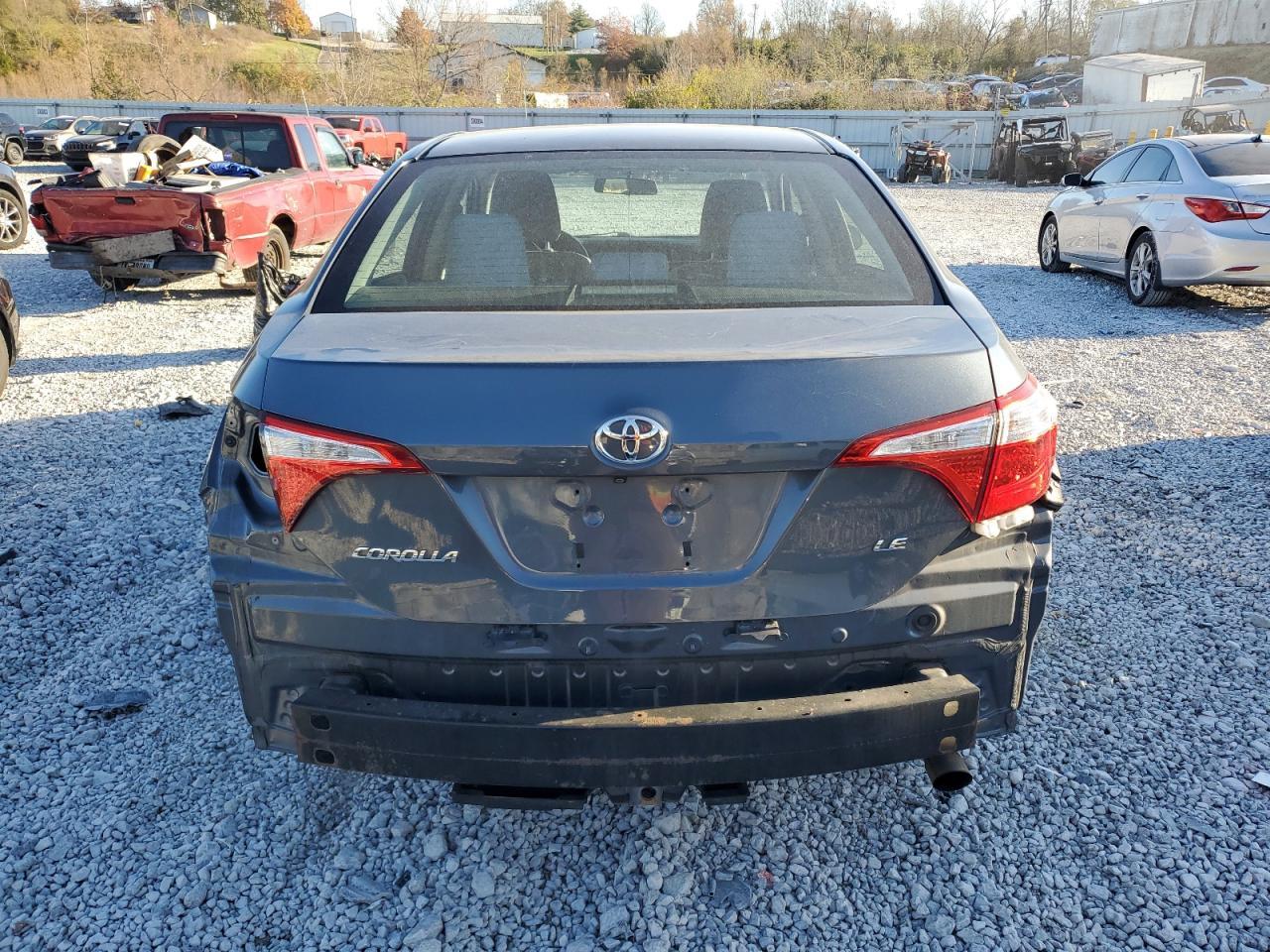 2015 TOYOTA COROLLA