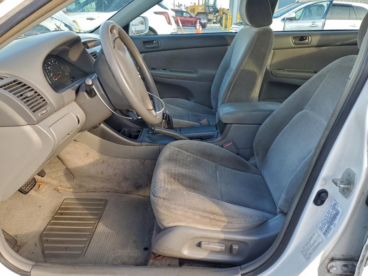 2002 TOYOTA CAMRY