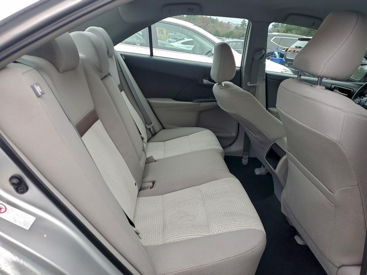 2014 TOYOTA CAMRY