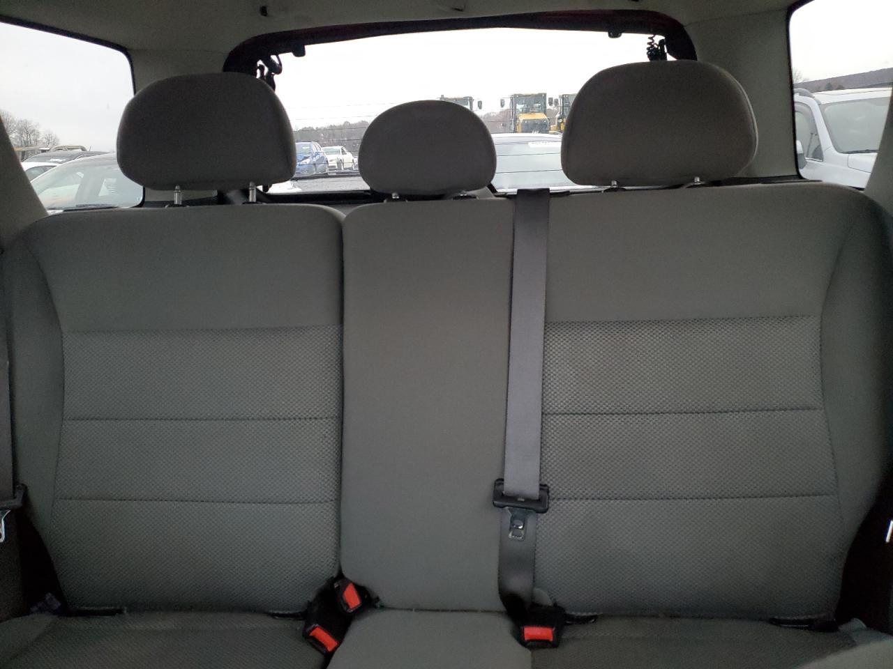 2006 FORD ESCAPE