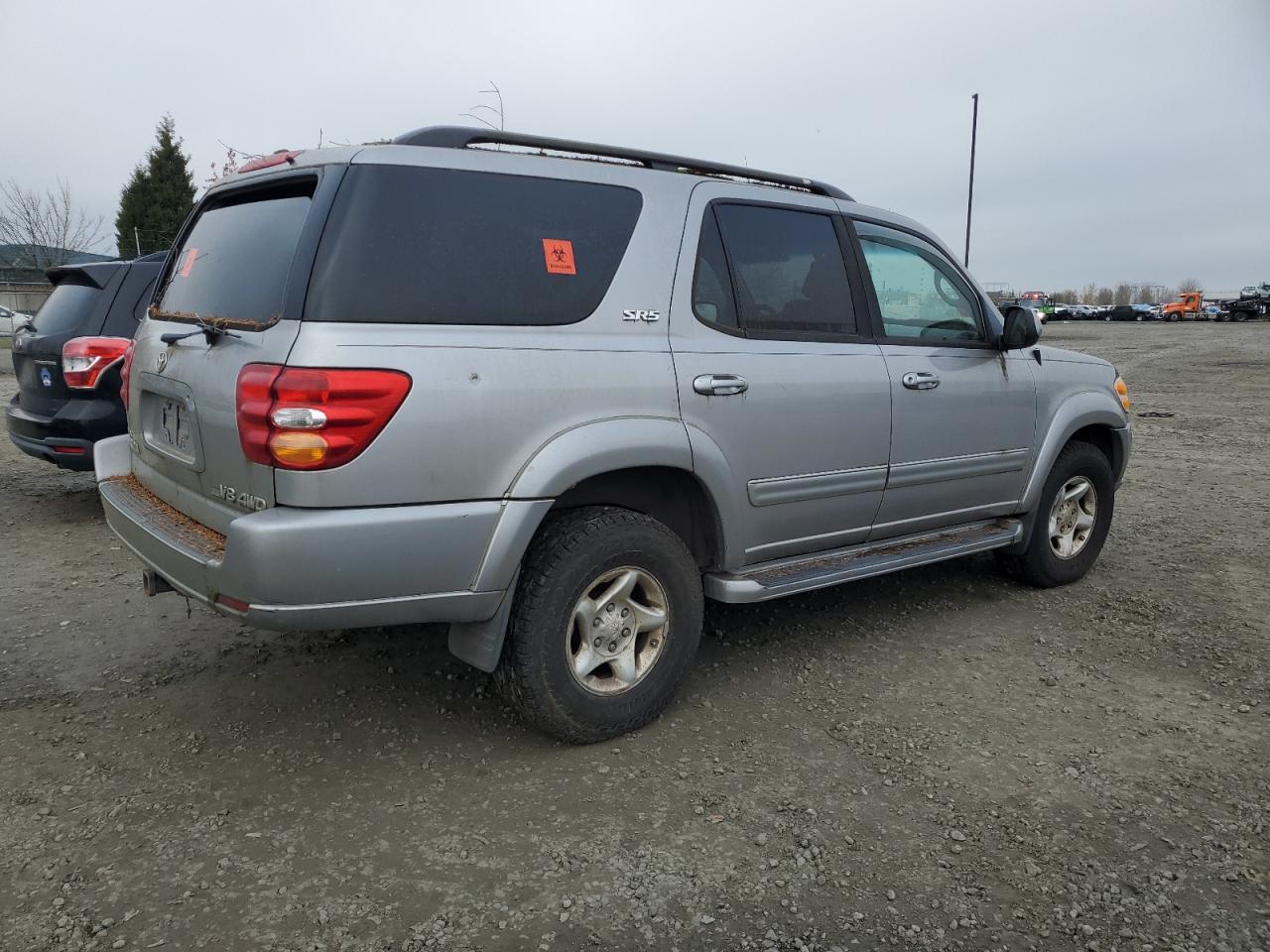 2002 TOYOTA Sequoia