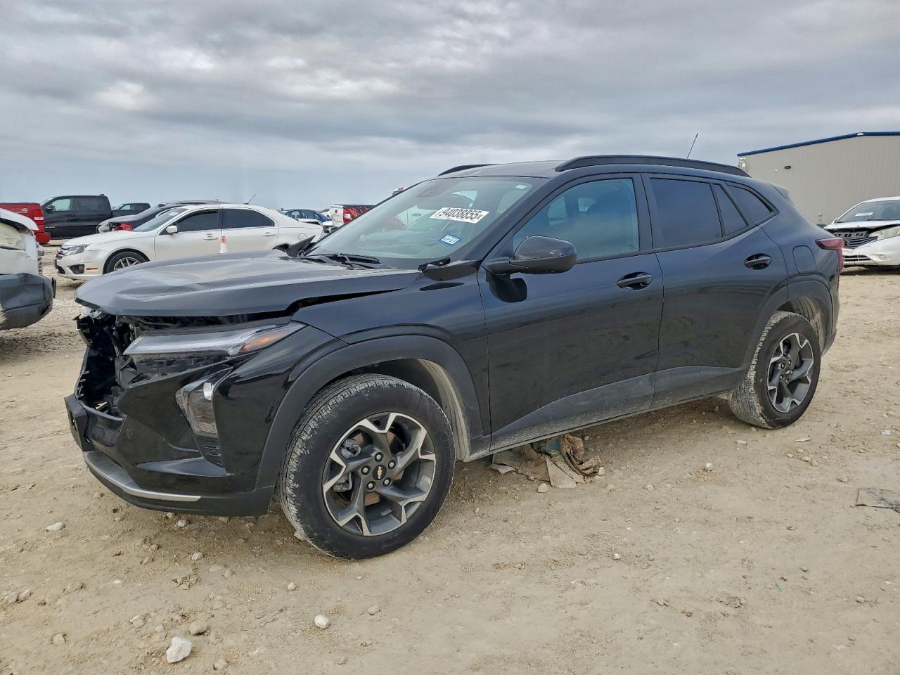 2025 CHEVROLET TRAX