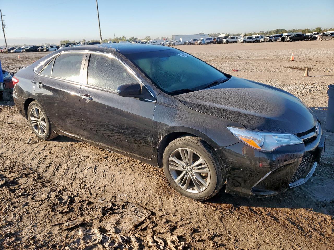 2017 TOYOTA CAMRY