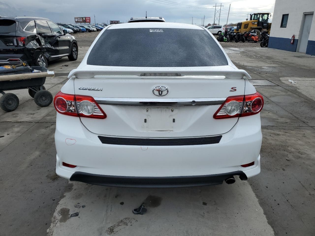 2013 TOYOTA COROLLA