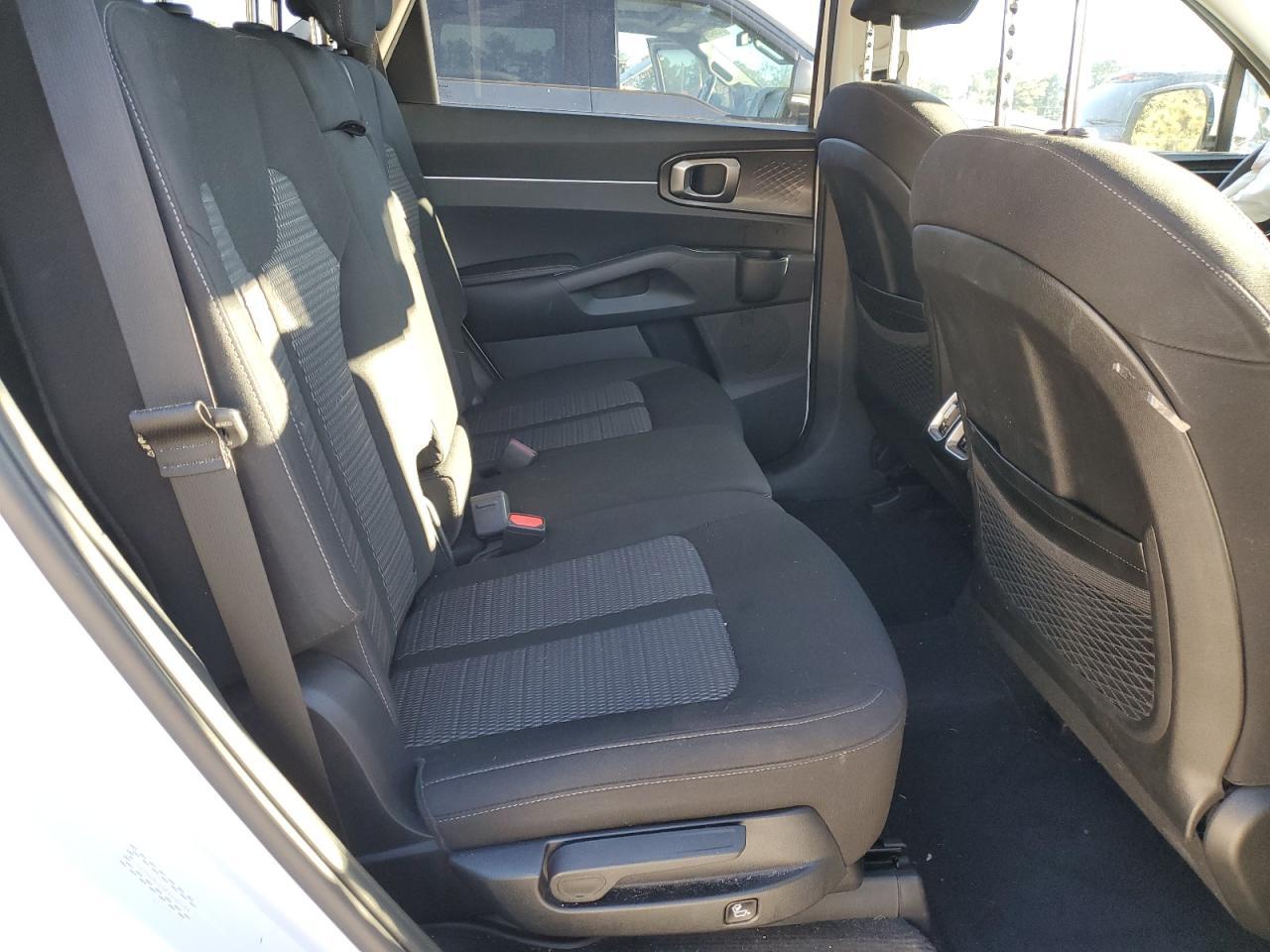 2023 KIA SORENTO