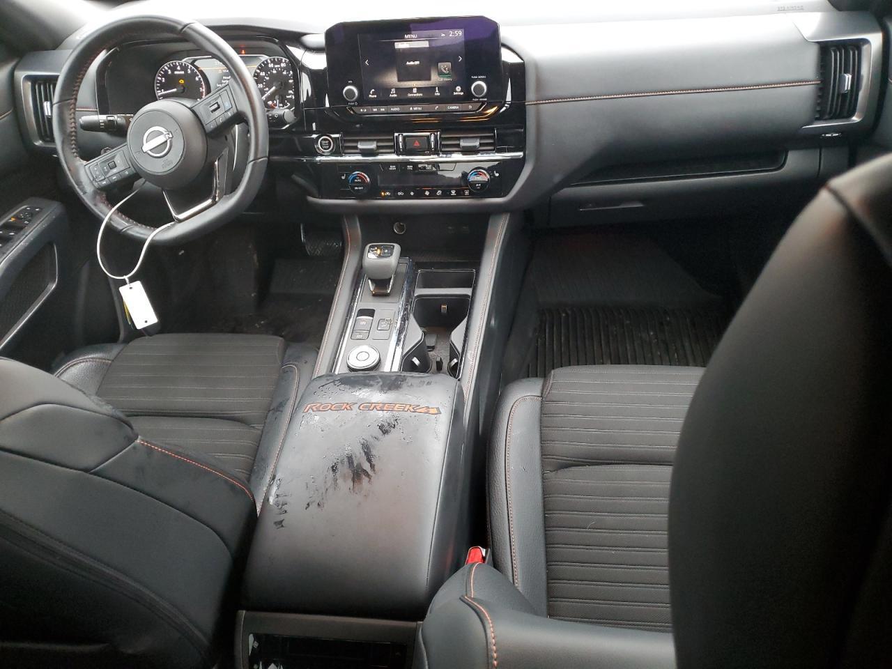 2024 NISSAN PATHFINDER