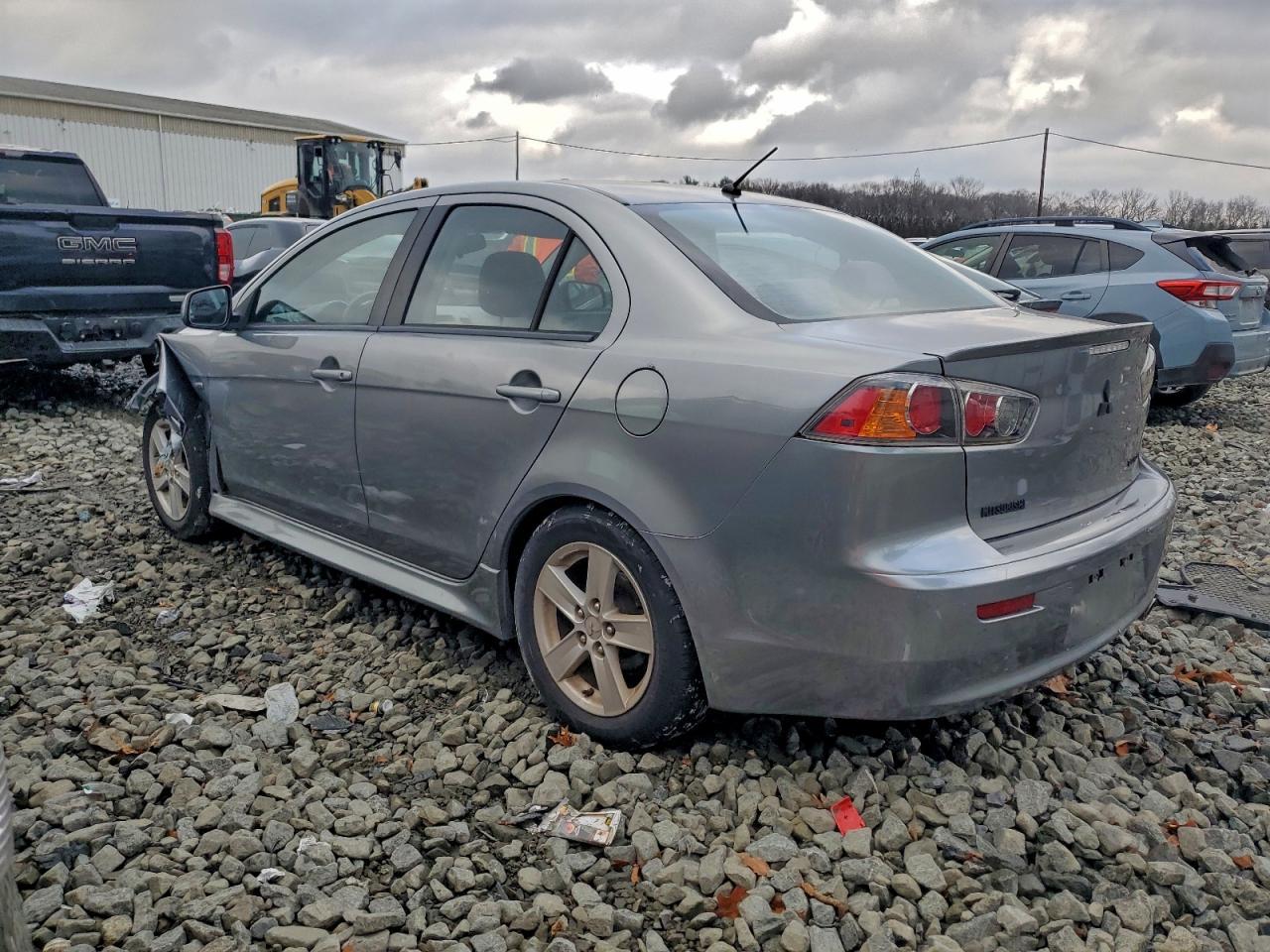 2013 MITSUBISHI LANCER