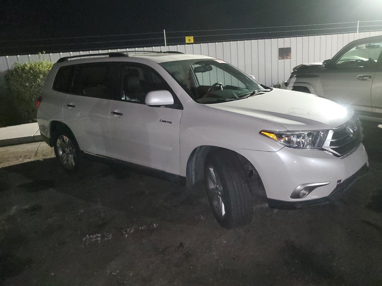 2012 TOYOTA HIGHLANDER