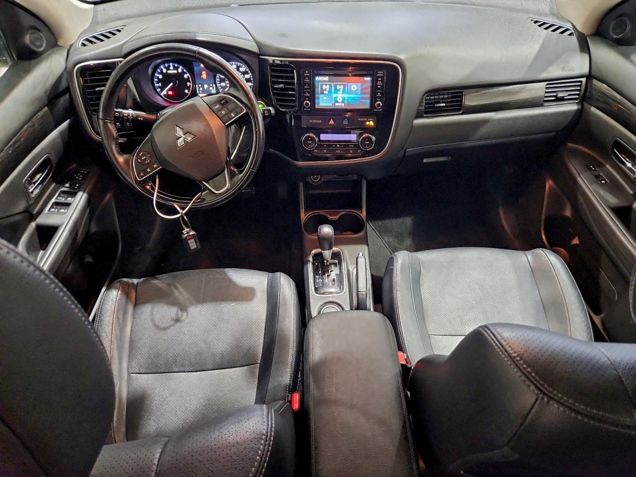 2016 MITSUBISHI outlander