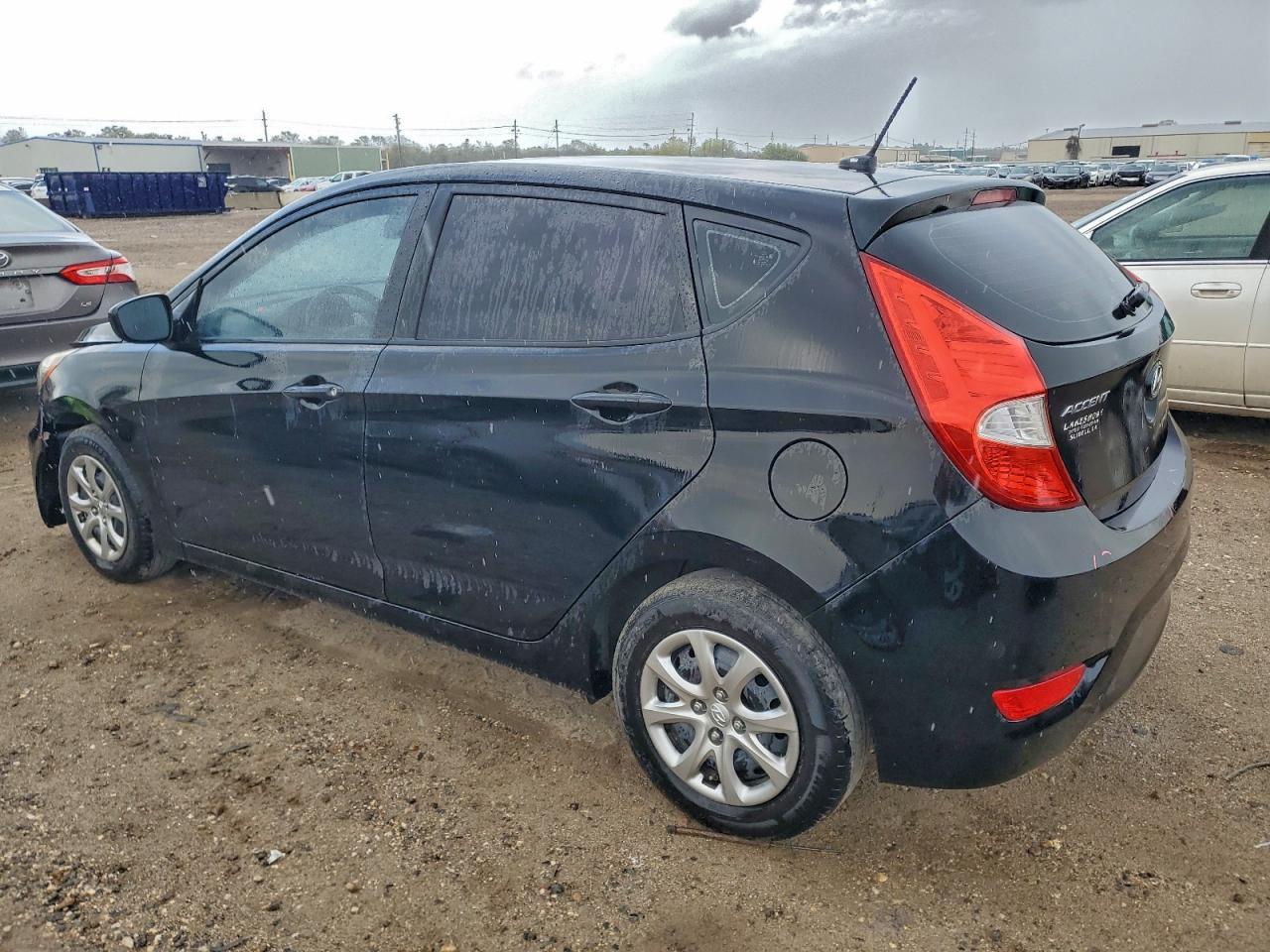 2013 HYUNDAI ACCENT