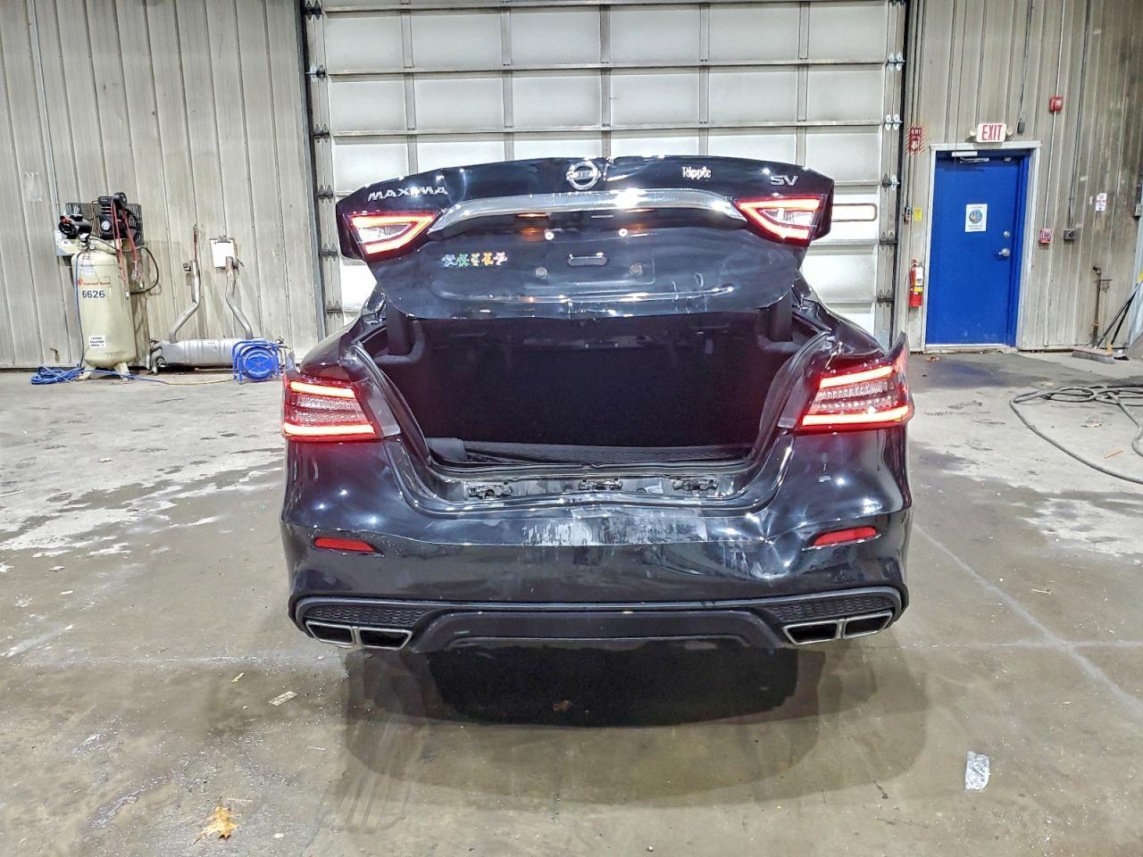 2019 NISSAN Maxima