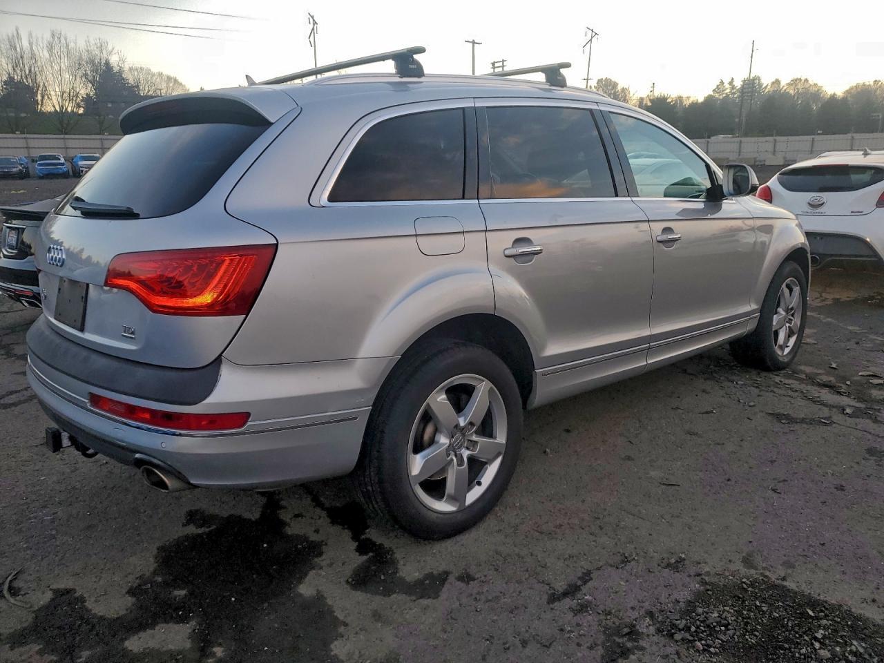 2013 AUDI Q7