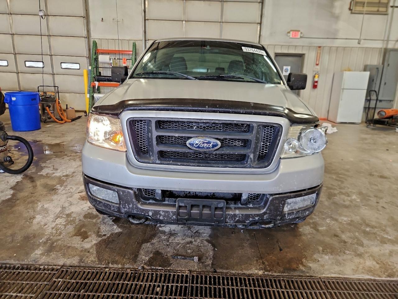 2004 FORD F-150