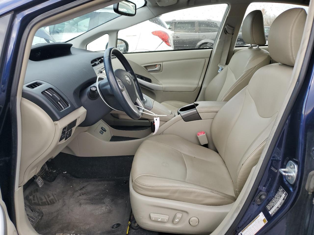 2013 TOYOTA PRIUS