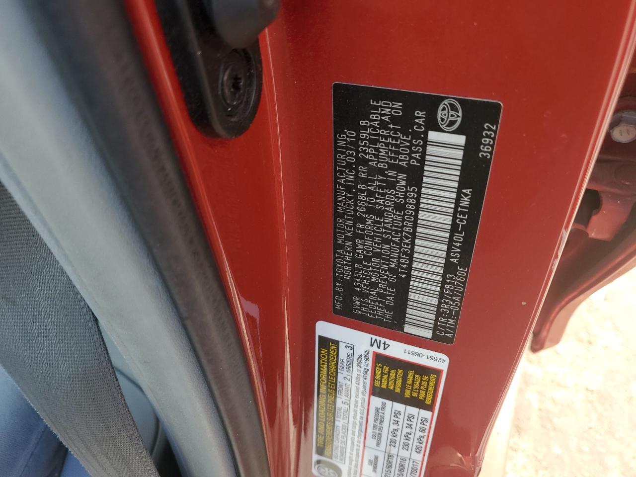 2011 TOYOTA CAMRY
