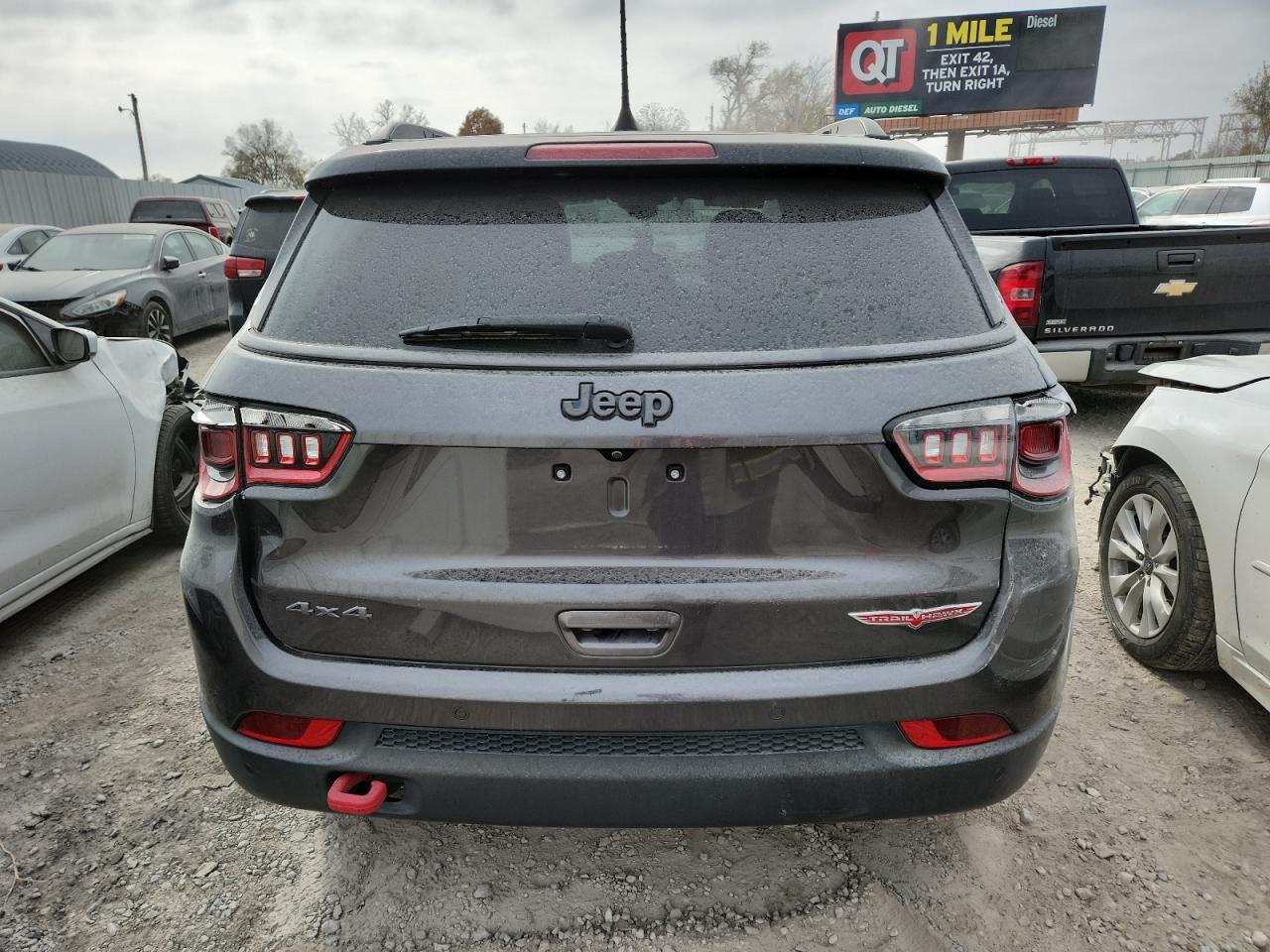 2021 JEEP Compass