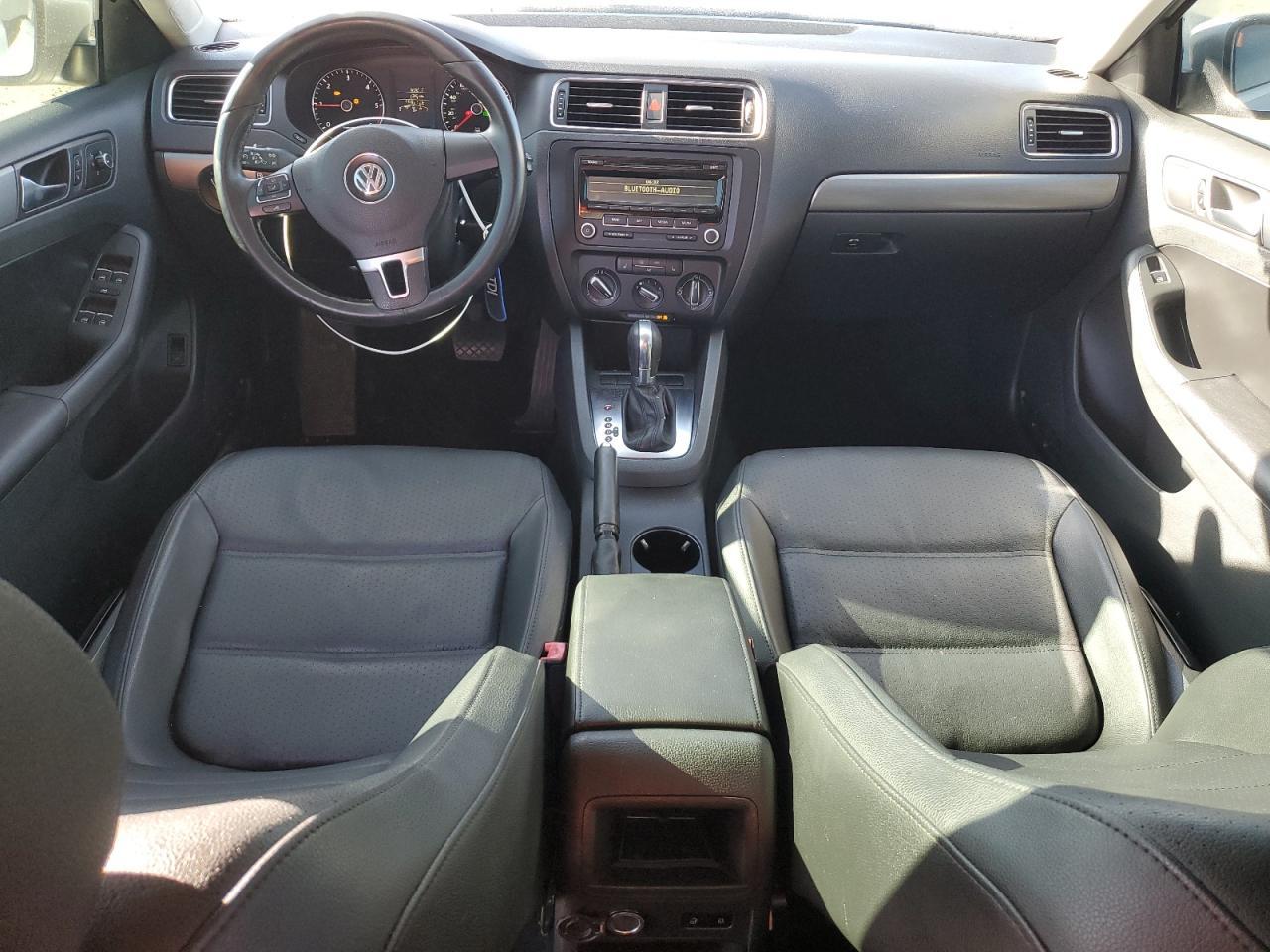 2013 VOLKSWAGEN JETTA