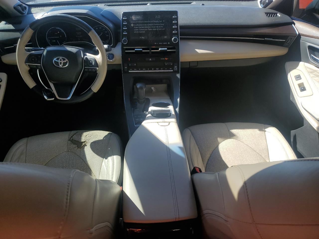 2019 TOYOTA Avalon