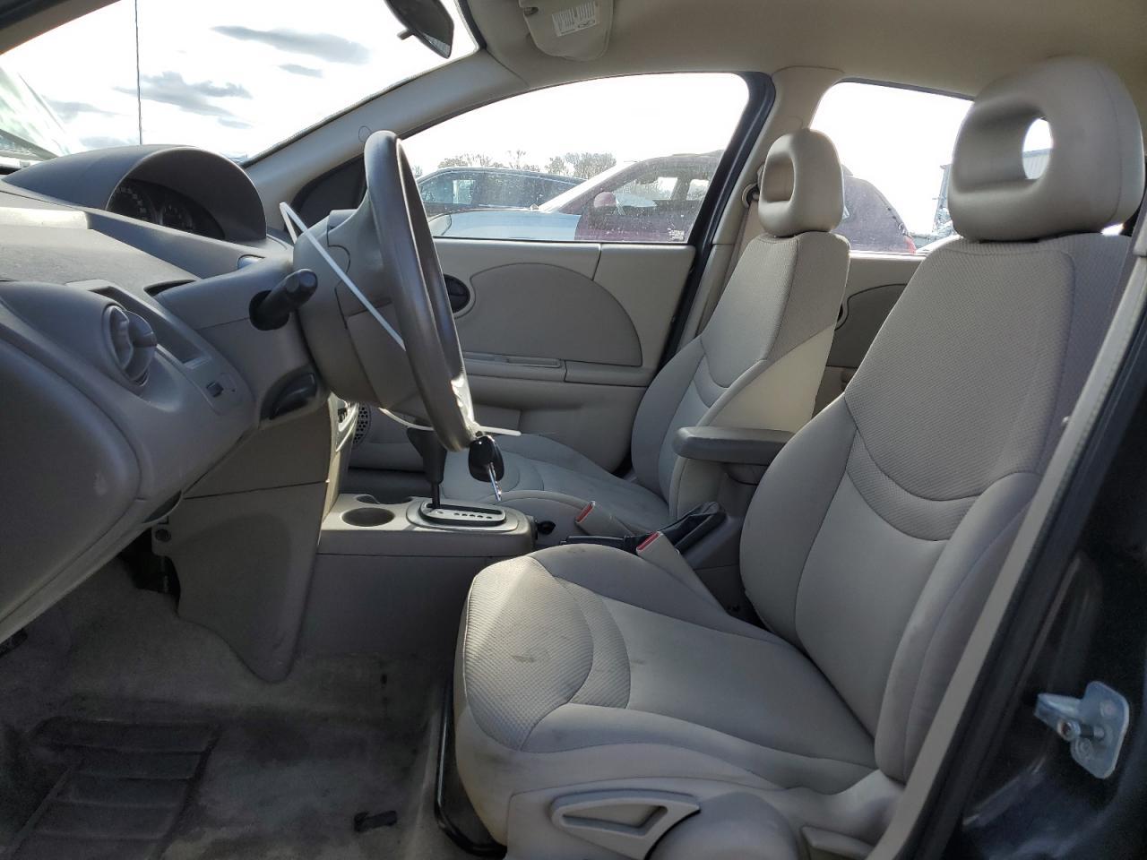 2004 SATURN Ion