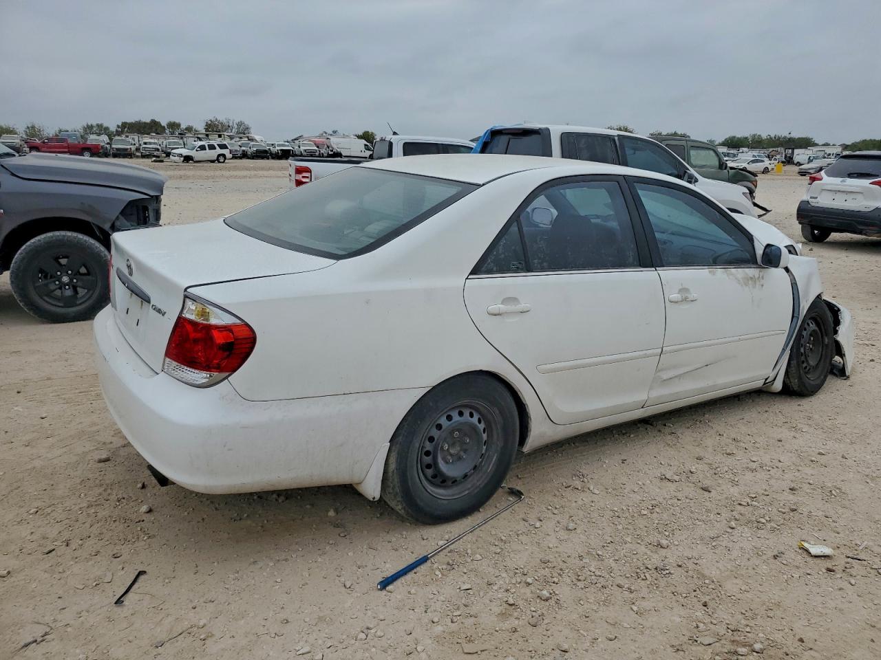 2006 TOYOTA CAMRY