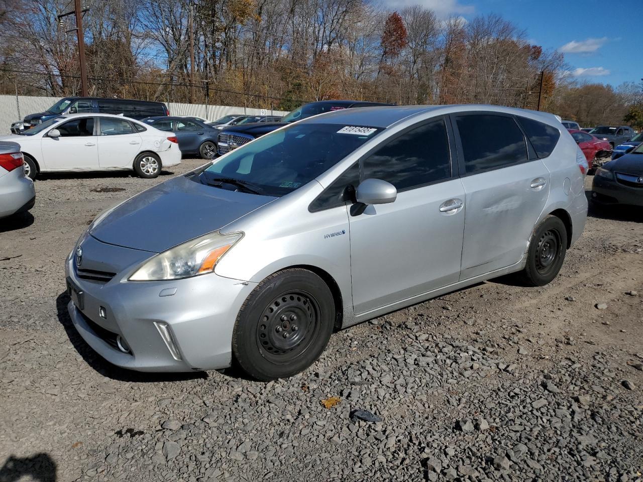 2012 TOYOTA PRIUS V