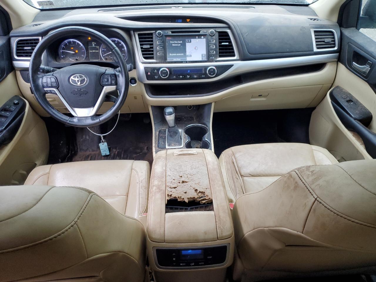 2015 TOYOTA HIGHLANDER
