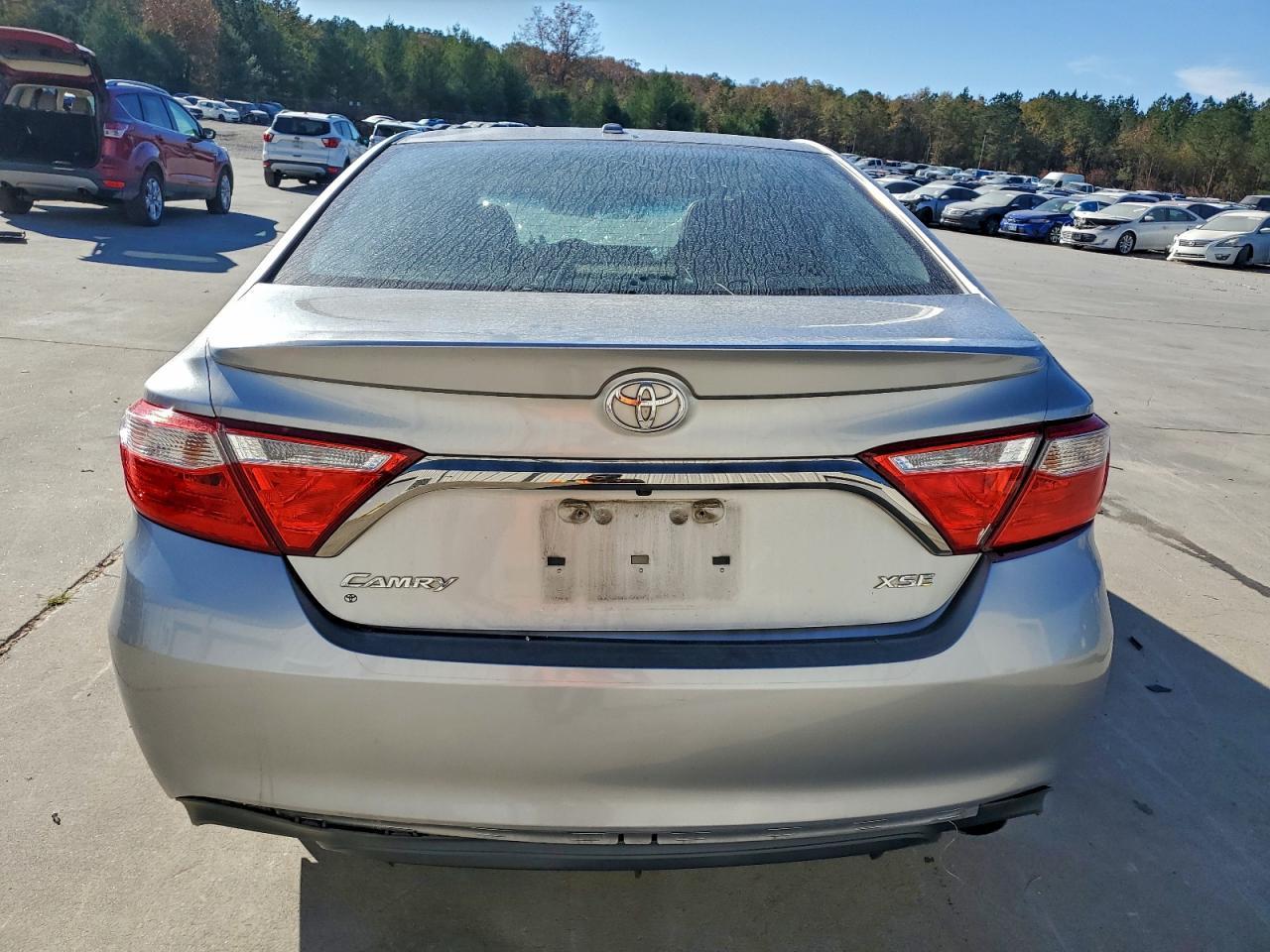 2015 TOYOTA CAMRY