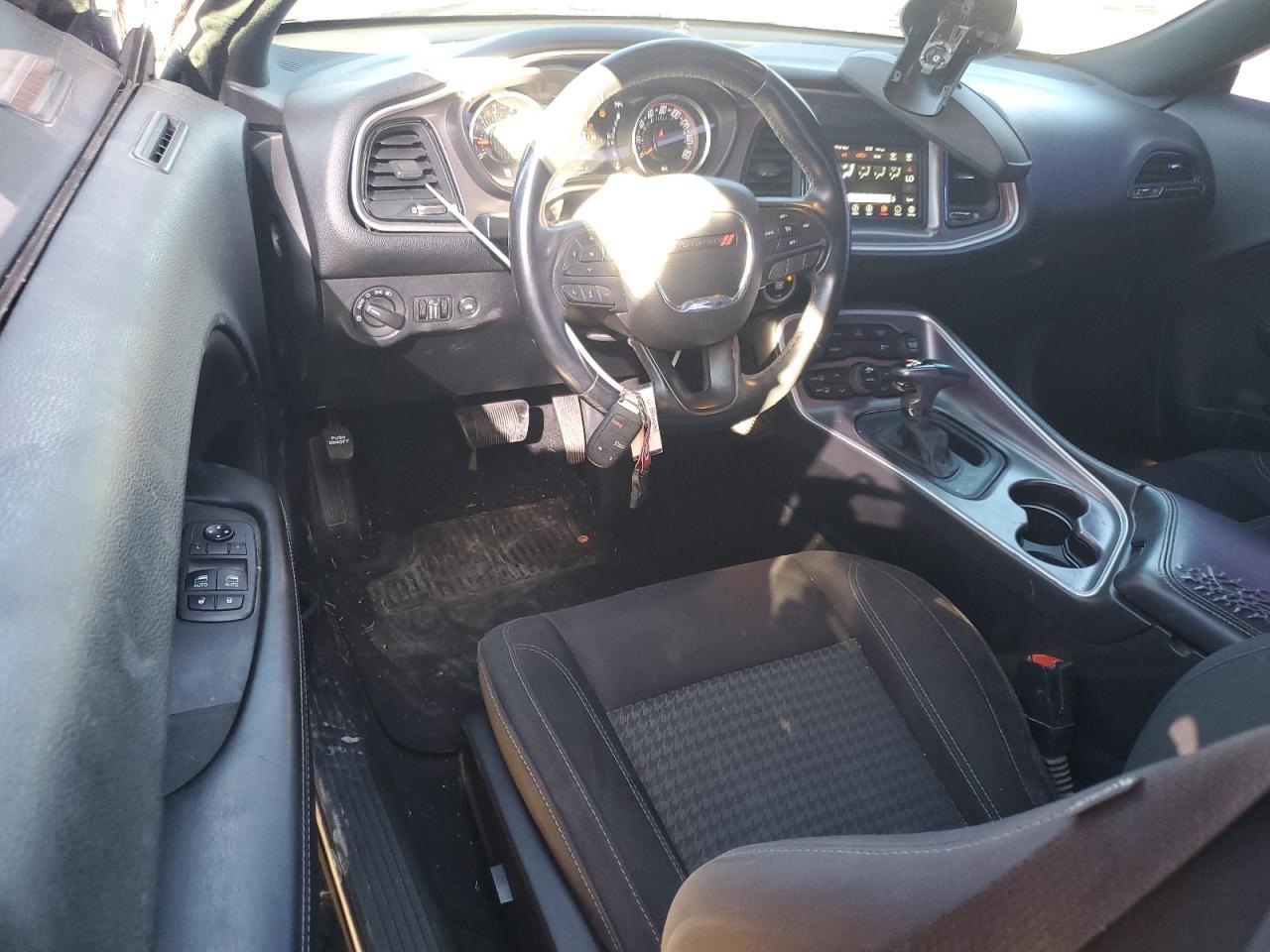 2019 DODGE Challenger