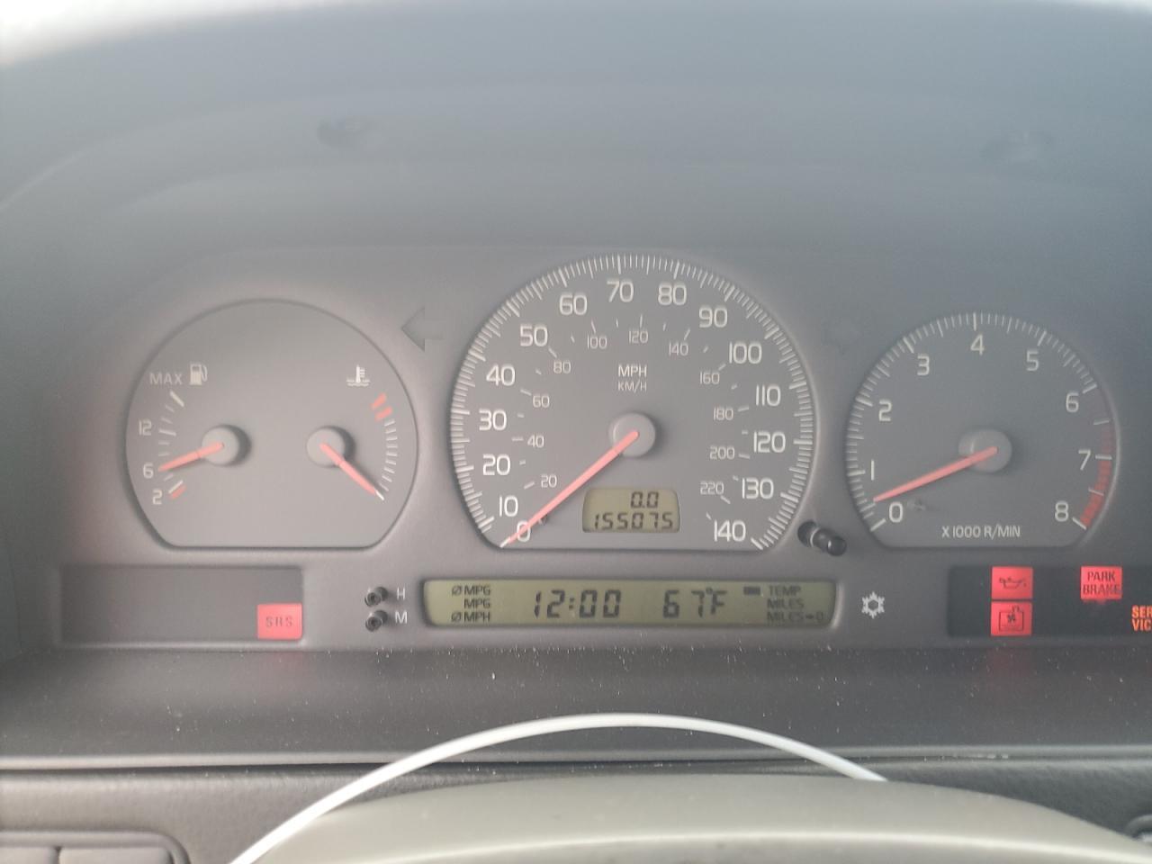 1999 VOLVO V70