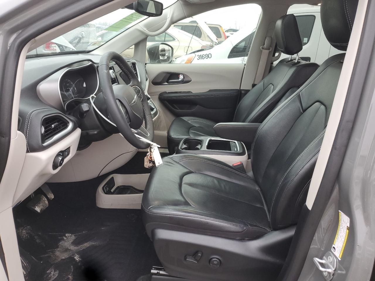 2022 CHRYSLER Pacifica
